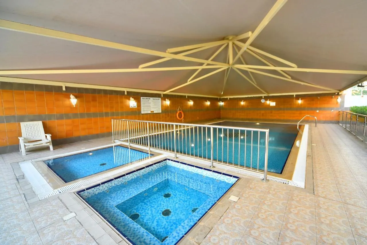 Emirates Stars Hotel Apartments Dubaj Aparthotel