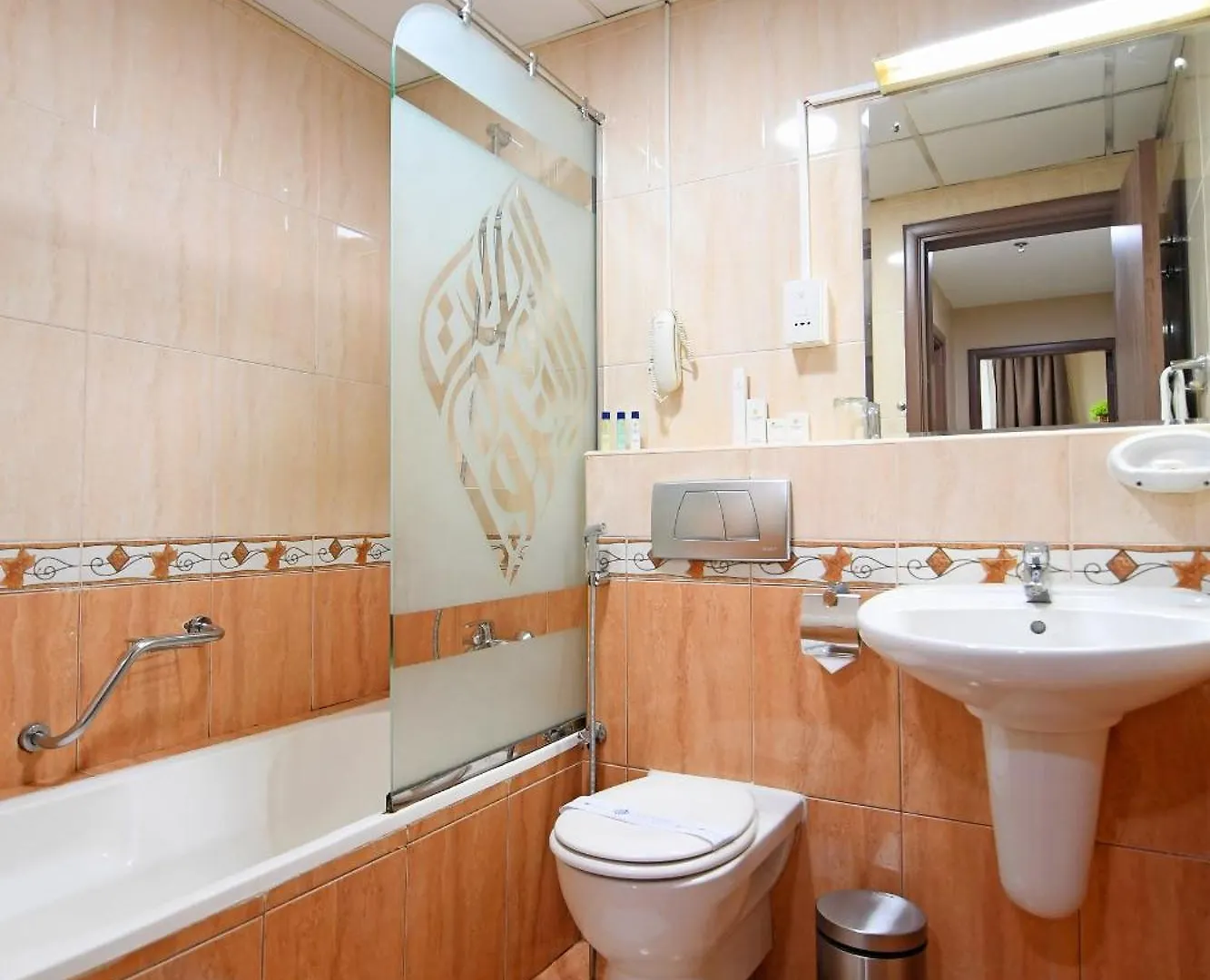 Emirates Stars Hotel Apartments Dubaj Aparthotel