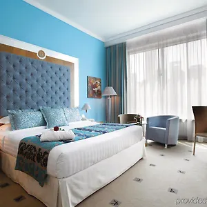مارينا بيبلوس دبي