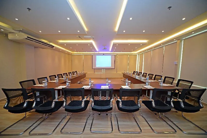 Emirates Stars Hotel Apartments Dubai Aparthotel